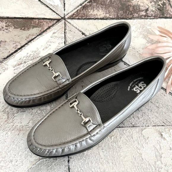 SAS Tripad Comfort Metro Womens Gray Leather Loafers Horse Bit Sz 9.5 S Narrow - Picture 1 of 14